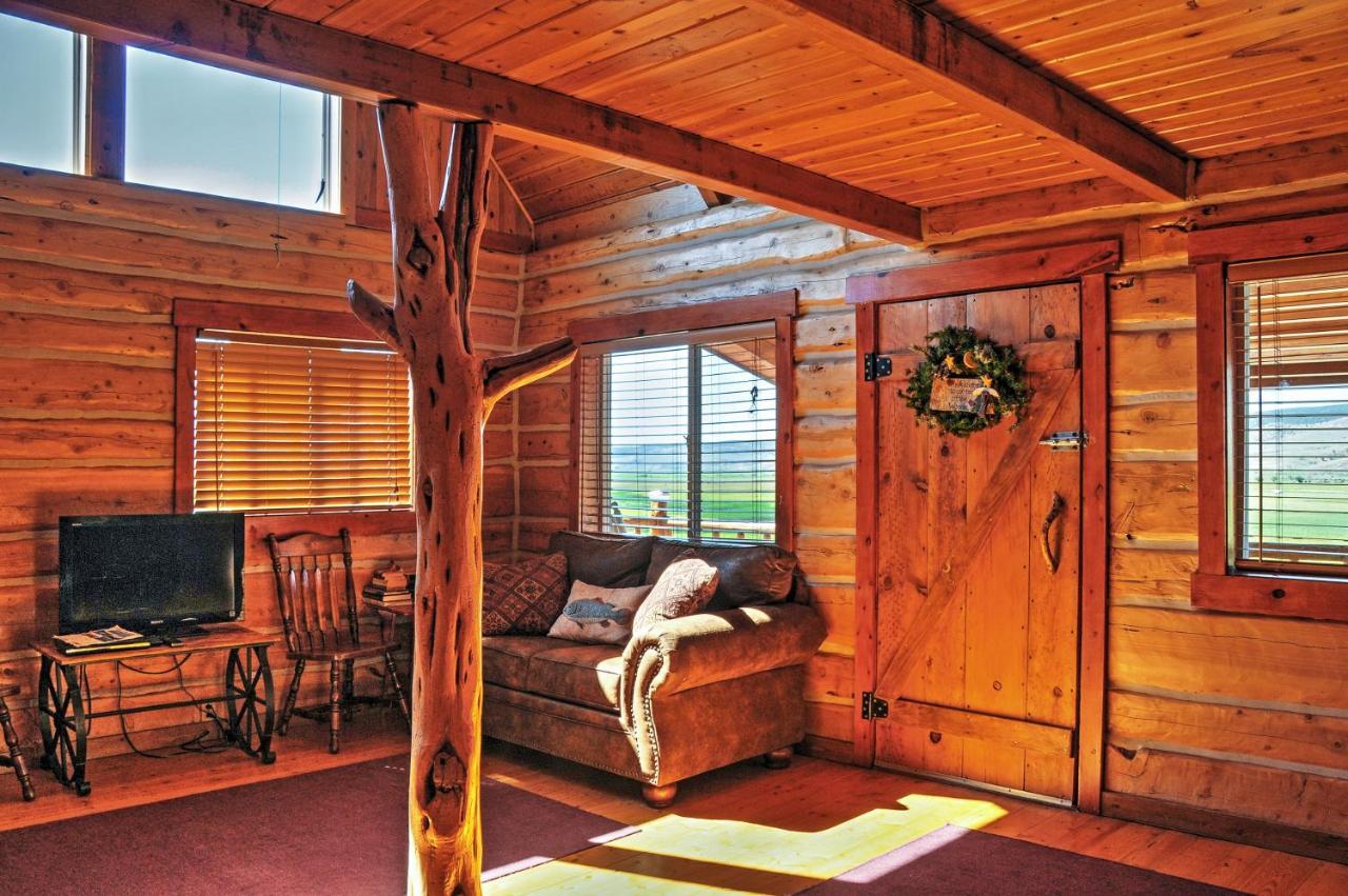 Remote Antimony Log Cabin With Green Meadow Views! Villa Dış mekan fotoğraf